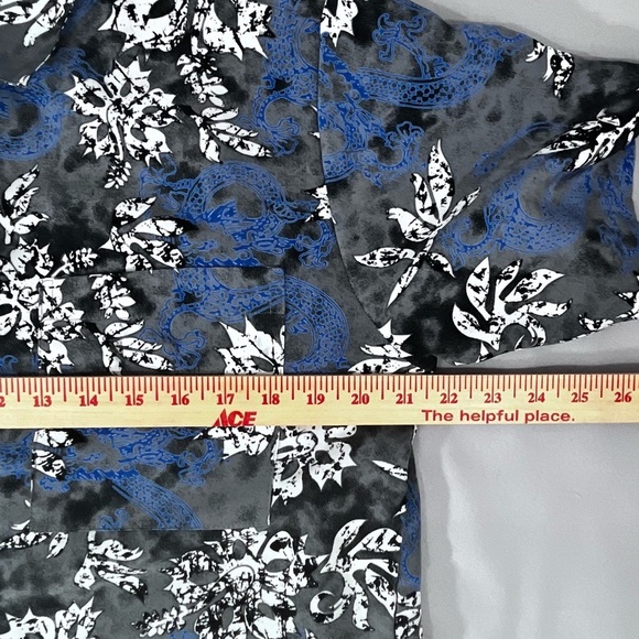 Hana Bay Hawaiian Short Sleeve Button Down Island Size Medium - Picture 4 of 5